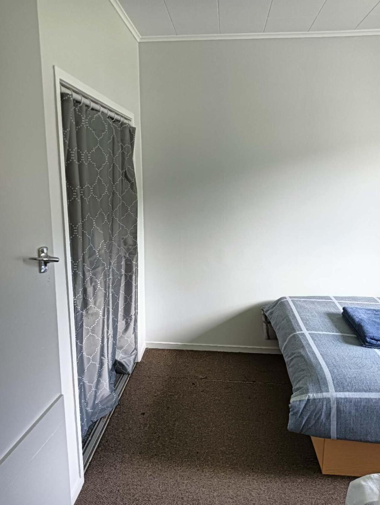 Three-Bedroom House A At 23 Mallard Drive, Selwyn Heights Rotorua Kültér fotó