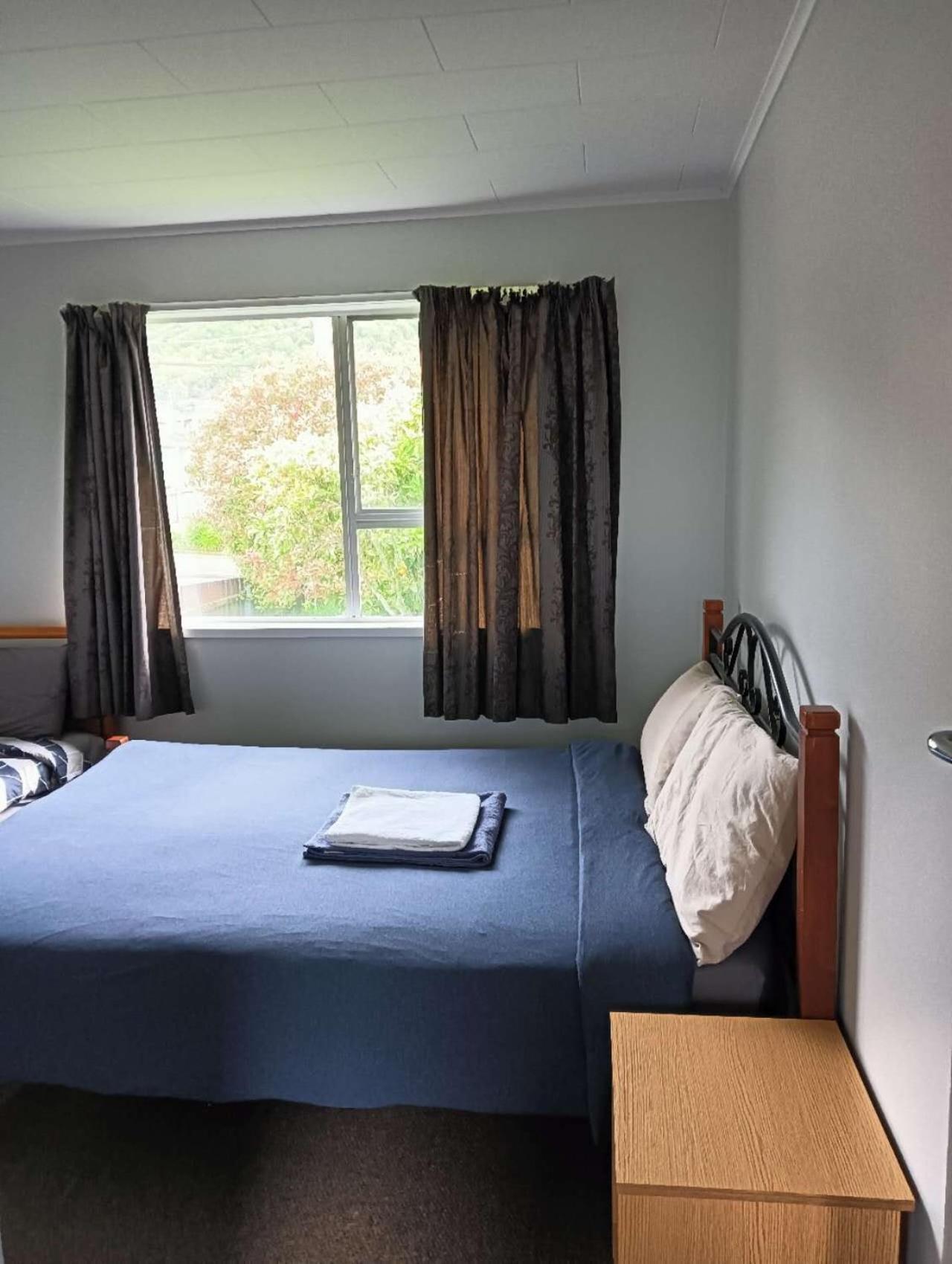 Three-Bedroom House A At 23 Mallard Drive, Selwyn Heights Rotorua Kültér fotó
