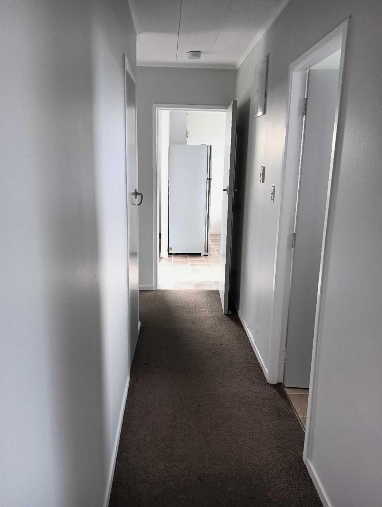 Three-Bedroom House A At 23 Mallard Drive, Selwyn Heights Rotorua Kültér fotó